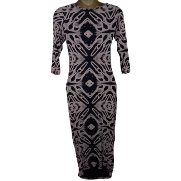 Size 8 Below Knee Bodycon Patterned ½ Sleeve Dress - Picture 3 of 5
